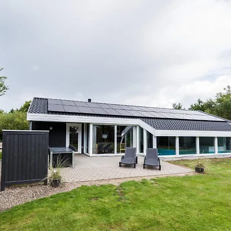 Holiday home Holiday Cx *